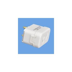 パナソニック　マグネットコンセント用アダプタ ホワイト WH66012WP