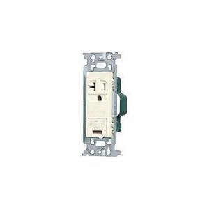 パナソニック　15A・20A兼用埋込アースターミナル付接地 コンセント フラット型 WN1931