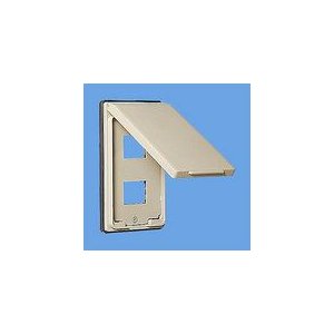 パナソニック　防滴プレート 2コ用 取付枠付 WN7902